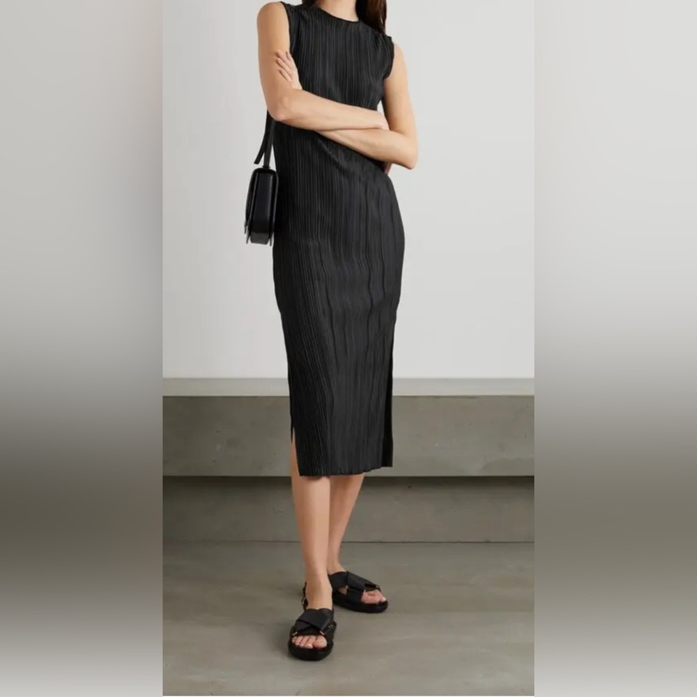 Anine Bing Black Pleated Midi Dress